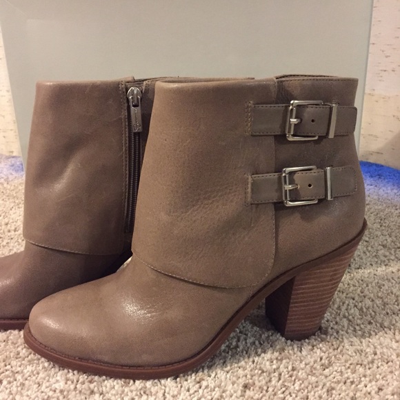 Jessica Simpson Shoes - NWT Jessica Simpson Cainn Booties
